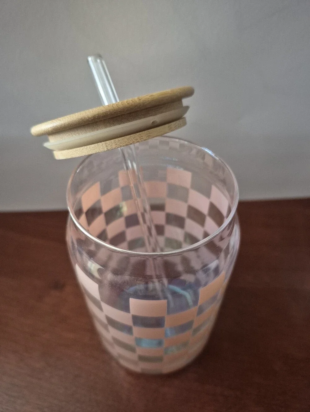 Glass Checkered Tumbler with Bamboo Lid & Straw - Light Pink